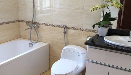 Hot! Chính Chủ Bán Biệt Thự Nhà Vườn Khu Đô Thị Việt Hưng. Lh: 0901829989.