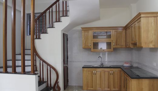 Gia Đình Cần Bán Nhà Phú Đô, 32 M2, 5 Tầng Đẹp, Hướng Đông Nam, 2,250 Tỷ Có Thương Lượng.