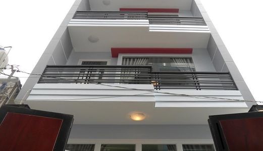 Bán Gấp Nhà Hxh, Kd Tốt, 85m2, Giá 7.2 Tỷ, Trần Hữu Trang.
