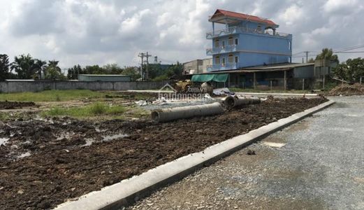 Cần Bán Đất Vị Mặt Tiền Trần Đại Nghĩa- Bình Chánh. Giá 1.4 Tỷ/ 80m2. Sổ Riêng