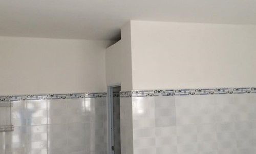 Vợ Chồng Chuản Bị Định Cư Nước Ngoài Nên Cần Bán Đất Mt Chợ 680M2(25X27,2M) + 30 P.trọ Giá 299Tr.