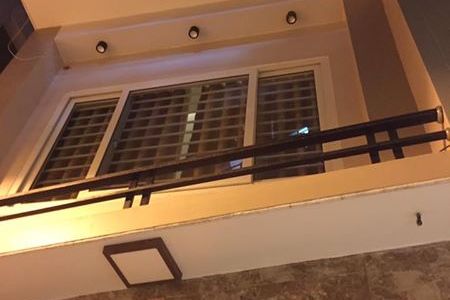 Bán Nhà Dương Quảng Hàm Cầu Giấy 34M, 5 Tầng, 3,3 Tỷ, Thuận Tiện Giao Thông