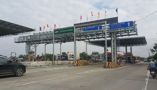 Đất Thích Hợp Cho Người Đầu Tư, Tiềm Năng Cực Lớn Gần Trạm Thu Phí