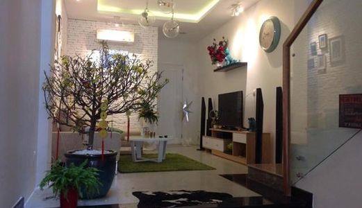 Cần Bán Nhà Đẹp Đặng Văn Ngữ, 35M2, Giá Chỉ 3.45 Tỷ.