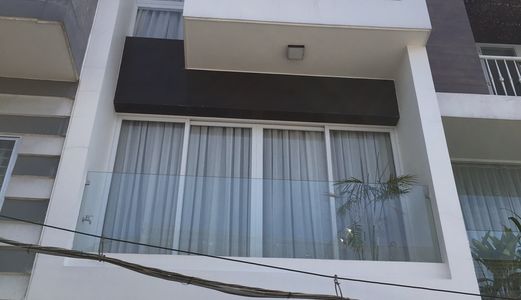 Kẹt Tiền Cần Bán Nhanh Nhà Mặt Tiền Đường Số Nguyễn Thị Thập  Dt 4X16M.hướng Tây .giá 6.8 Tỷ .