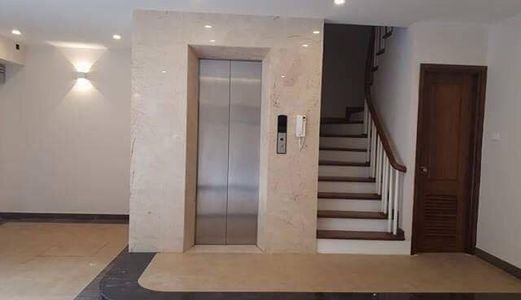 Bán Nhà Lê Trọng Tấn 6 Tầng Thang Máy Văn Phòng