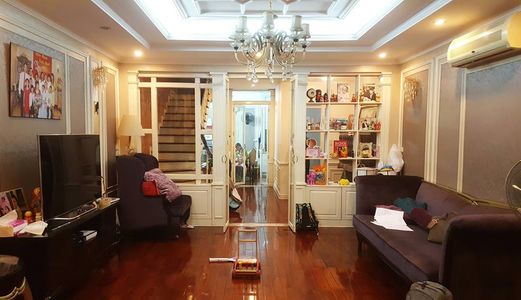 Sốc: Bán Gấp Mặt Phố Lạc Long Quân Gần 70 M2, Nhỉnh 17 Tỷ, Siêu K.Doanh