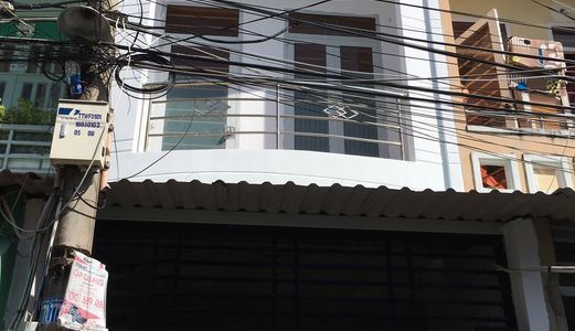 Bán Gấp Nhà Hẻm 1113 Htp . Dt 3x15m. Hướng Nam . Giá 2.45 Tỷ . Q7