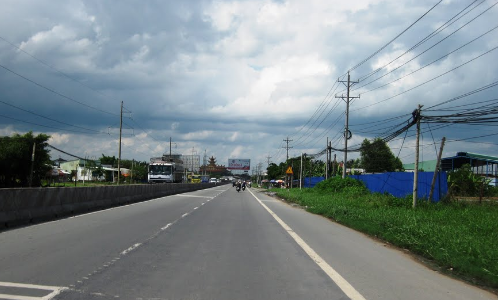 Bán Gấp 2500M2 Mặt Tiền Quốc Lộ 1A, Shr, Giá 1 Tỷ 200 Triệu.