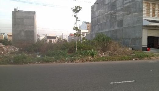 Bán 124M2 Có 104 M2 Đất Ở Tại Bình Chánh , Mt Tân Liễu, Giá 920 Triệu
