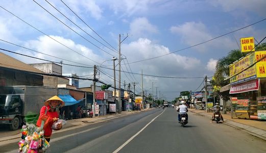 Bán Gấp 1000M2 Đất Mặt Tiền Đường Quốc Lộ 50,ngang 25M,shr,giá Cực Rẻ