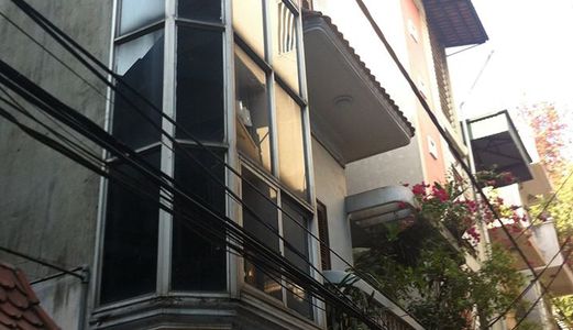 Bán Nhà Phố Cát Linh, 40M2 X 4T, Nhà Mới, Trung Tâm, Nhiều Tiện Ích