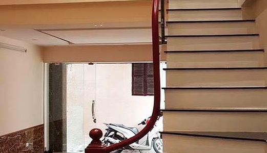  Bán Nhà Chùa Bộc 5.8 Tỷ. Kinh Doanh,46M Ô Tô Qua Lạị. Cực Hiếm.