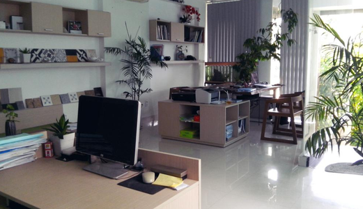 Vip Tỉnh Mua Nhà Cho Con Lập Nghiệp, Mặt Phố Hoàng Quốc Việt  75M2 X5 Tầng. 19,2 Tỷ.