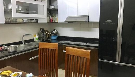 Bán Nhà Nguyễn Trãi 3.6 Tỷ, 38M2, Ô Tô Vào Nhà. Phân Lô.