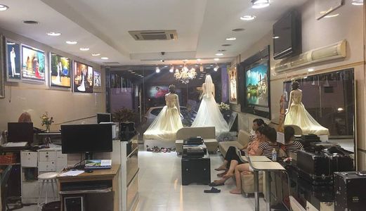 Bán Nhà Mặt Phố, Mp, Dt 140M2. Kd Sầm Uất Quang Trung, Hà Đông 19.9 Tỷ.