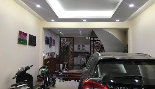 Bán Nhà Hoàng Cầu 60M, 2 Thoáng, Gara Ôtô, Nội Thất Sang Chảnh, Rẻ - 8.8 Tỷ