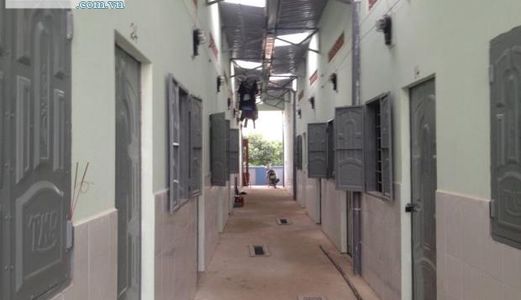 Chính Chủ Bán Gấp Lô Đất Thổ Cư 10x30m Dân Cư Đông, Kcn Tiện Ở, Buôn Bán