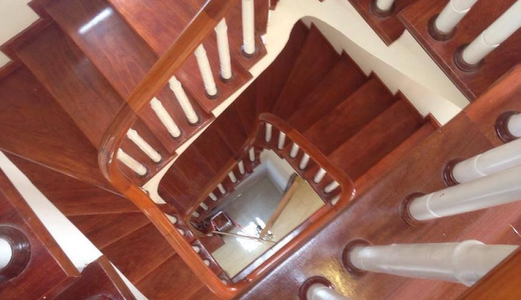 Vợ Chồng Trẻ, Nhà Mới 43M2 X 5 Tầng Gần Ngã 3 Đội Cấn, Giang Văn Minh. 4,6 Tỷ.