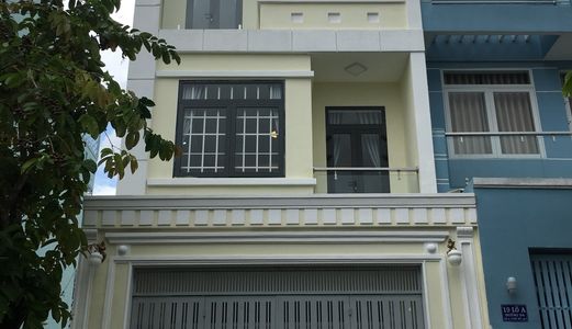 Xuất Cảnh Cần Bán Gấp Nhà Dt 5X18M.Phú Mỹ .Tặng Nội Thất .Giá 5.5 Tỷ .Q7