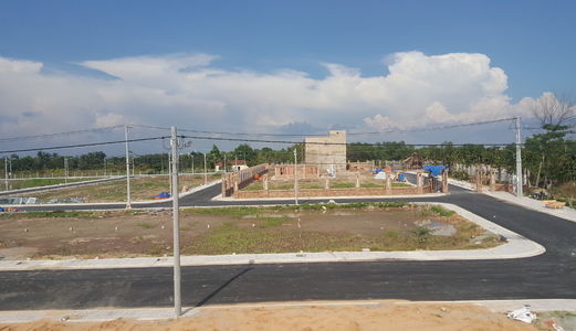 Kẹt Vốn Đáo Hạn Ngân Hàng, Bán Gấp Và Rẽ 64M2 Shr, Chính Chủ, 840Tr. Long Phước Quận 9. 0989988099