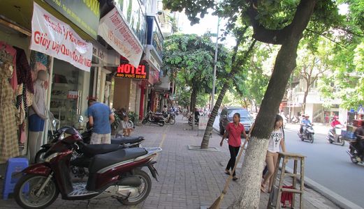 Bán Nhà Mặt Phố Hai Bà Trưng Hai Mặt Tiền Giá 16,5 Tỷ