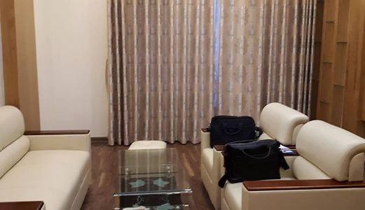 Bán Nhà Mặt Phố Vũ Hữu 48M2, Kinh Doanh Khủng, Sầm Uất, Không Quy Hoạch.