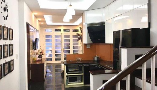 Bán Nhà Phố Tôn Đức Thắng Đống Đa 35M2X4T Đẹp Ở Ngay Chỉ 3 Tỷ