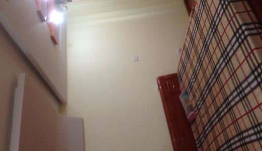 Cho Thuê Nhà Ở 3 Tầng Mới Khu Bạch Đằng.gần Tiệc Cưới Gia Viên