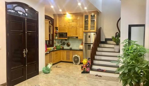 Bán Nhà Nguyễn Ngọc Nại, 54M2, 5 Tầng Mới, Ô Tô Đỗ Cửa, Nhỉnh 5 Tỷ