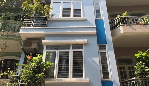 Cần Bán Nhà Gấp  Nhà 5 Tầng, 45m2 Chỉ 3,2 Tỷ Nhà Đẹp Long Lanh Khu Vực Trần Đại Nghĩa