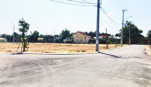 Chỉ 5 Tr/m2 Đất Đẹp 150m2 (Ngang 10m–Dài 15m ) Quá Đẹp Để Xây Nhà Ở  Tại Điện Thắng Trung, Quảng Nam 