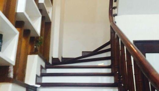 Bán Gấp Nhà Định Công Thượng 38M2, 4 Tầng, 2.4 Tỷ, Ô Tô Cách Nhà 13M