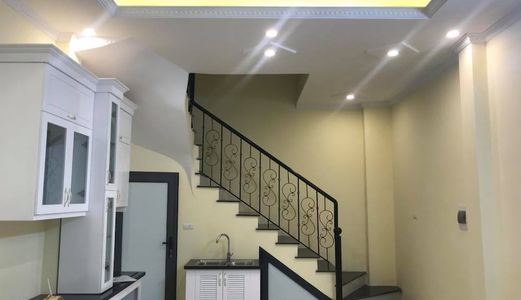 Bán Nhà Nguyễn Chính, Hoàng Mai 39M2, 5T Mt 4.2M, Gara,kinh Doanh, Hiện Đại.