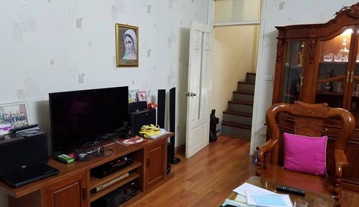 Bán Nhà Phố Trương Định, 35m2 Sd, 5 Tầng, Ô Tô Đỗ Cửa.