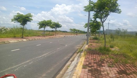 Hiện Đang Bán 120M2, 4,5Tr/m2, Mt Đinh Đức Thiện, Shr,thổ Cư 100% Bao Ra Giấy.cò Miễn Tiếp!!!!