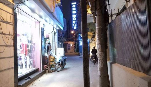 Bán Nhà Cầu Giấy 70M, 6 Tầng, Mt 11M, 10.5 Tỷ.