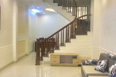 Bán Nhà Đẹp Lê Thanh Nghị, Ngõ Ô Tô, 4.2 Tỷ, 42 M2.