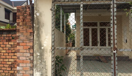 Cần Bán Gấp Căn Nhà Cấp 4 Ngay Đường Lã Xuân Oai Quận 9