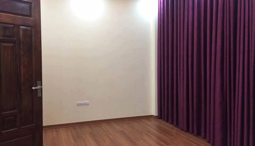 Cách Mp 40m. Ngõ Rộng Trên 3m. Nhà Trần Duy Hưng-Cầu Giấy 35m2 5 Tầng Mt 5m Giá 3.6 Tỷ