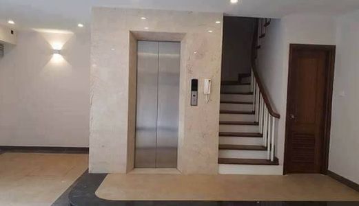 Con Gái Bán Nhà Mặt Phố Hoàng Văn Thái, 69m, Mt 7.5, Chỉ 10.9 Tỷ