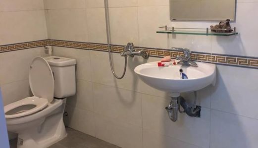 Cho Thuê Căn Hộ Tầng 1 Ngõ 68 Cầu Giấy, Gần Quận Ủy Cầu Giấy