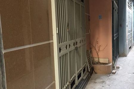 Bán Nhà Lạc Long Quân, Cầu Giấy, 42M2, 3,8 Tỷ, 4 Tầng, Nở Hậu, Cách Ô Tô 50M