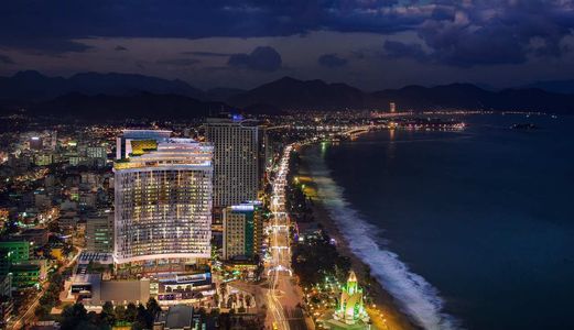 Ab Central Square - Viên Kim Cương Giữa Lòng Phố Biển