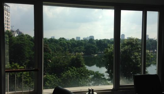 Bình 5M Cho Thuê Nhà Mặt Phố Nguyễn Du 168M2 X 2 Tầng Mt 7.5M Giá 140 Tr/tháng.