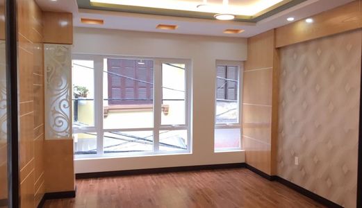 Bán Nhà,thịnh Quang,tây Sơn,đống Đa, Dt 60M2X5T Ôtô Vào 8.5 Tỷ