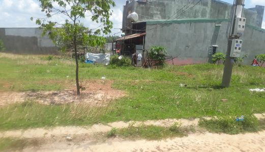  Cần Sang Lại Lô Đất 240m2(8x30m) Gần Đại Học Thủ Dầu Một Giá Chỉ 840 Triệu