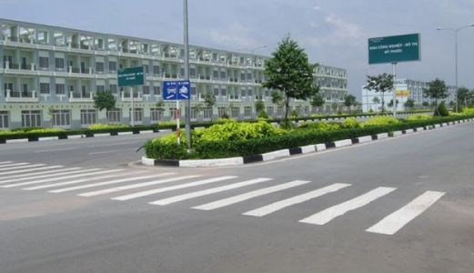 Kẹt Tiền Bán Gấp Lô Góc 900M2 Đất Đối Diện Bệnh Viện, Trường Học Cấp 3, Chợ Và Siêu Thị 