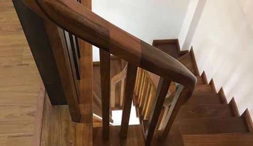 Bán Nhà Ngõ 68 Cầu Giấy 40M 5 Tầng Chỉ 2.95 Tỷ Cực Đẹp Sát Ô Tô