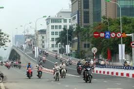 Nhà Nguyễn Chánh, Cầu Giấy, 100M2, 5T, Mt 13M Cho Thuê Khách Sạn 2000Usd 9,5 Tỷ